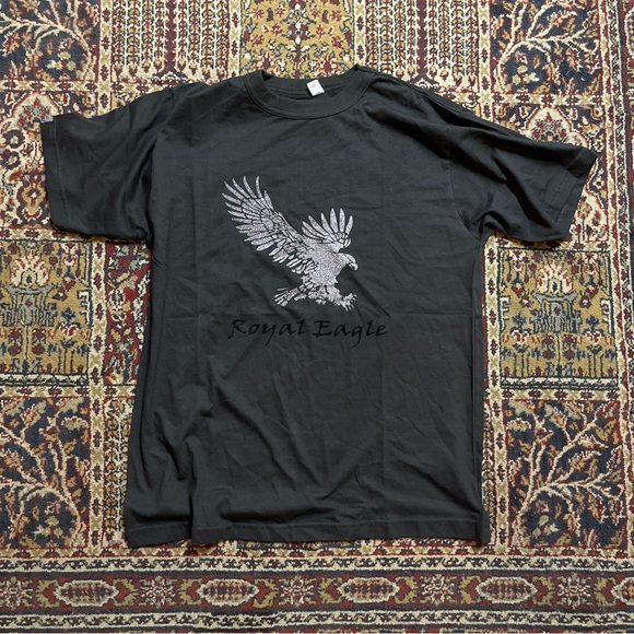 π Cool eagle shirt - Picture 1 of 4